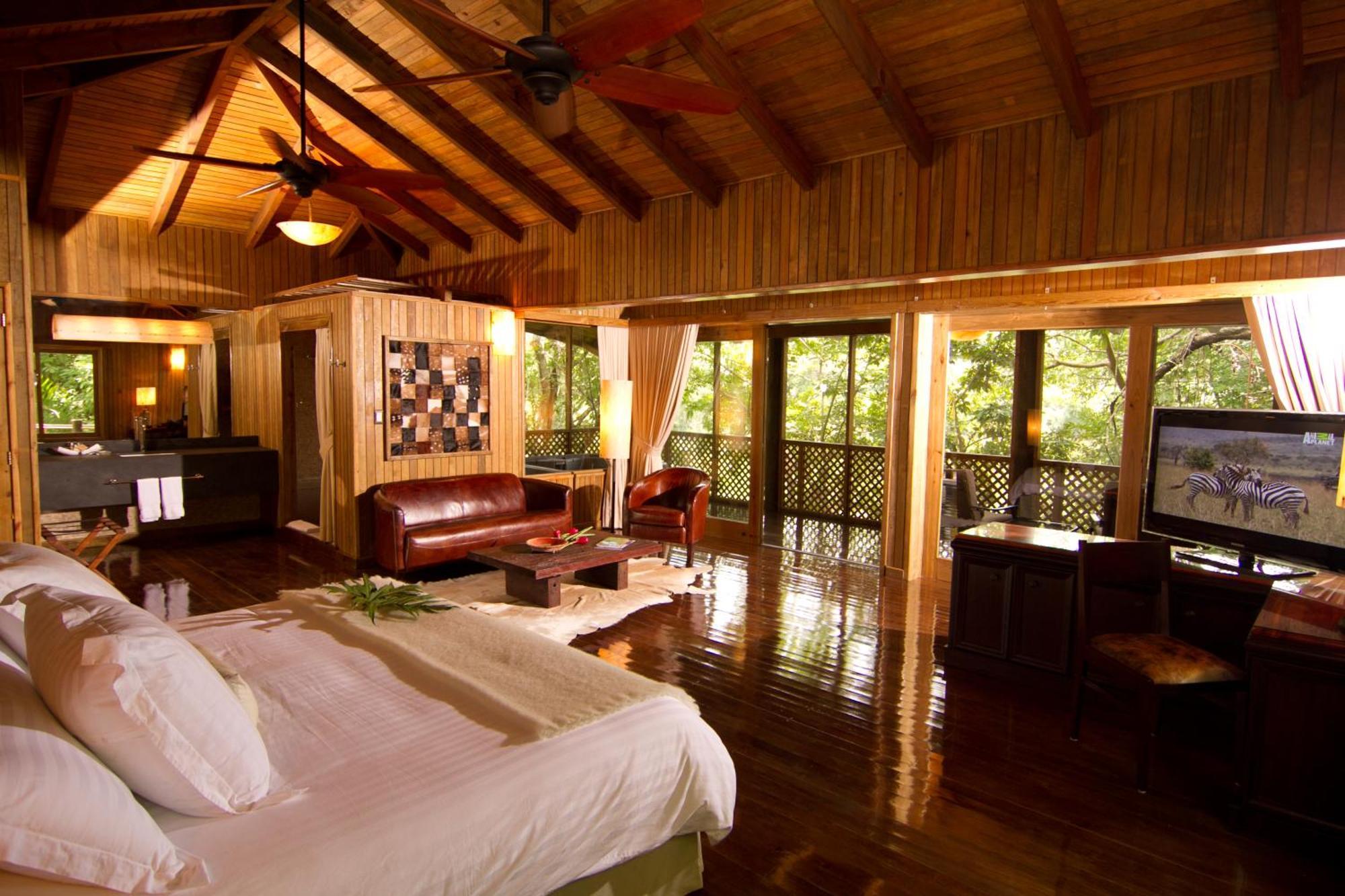 Las Lagunas Boutique Hotel Flores Dış mekan fotoğraf